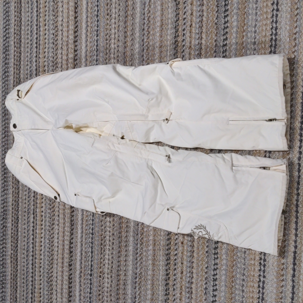 Betty rides Insulated Pants